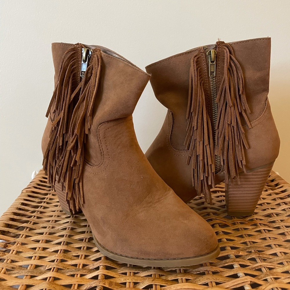 Fringe booties
